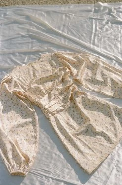 SAMPLE-Silky Tamara Dress 16 SAMPLE-Silky Tamara Dress -Deals Sabo Skirt Store 15d2e79d 1e8d 4e67 a259 d0a5634ded48 5333b108 8fe9 4fef bff3 6360fa1f0d9b