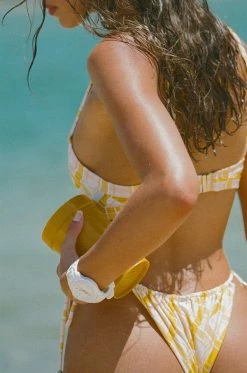 Amarilla Scoop Top -Deals Sabo Skirt Store 4001294a e861 4040 aa0f a04dcb7f3db5