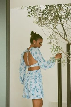 Backless Cleo Dress - Winter Tulip 14 Backless Cleo Dress - Winter Tulip -Deals Sabo Skirt Store 49873341 8346 4c8a 94ba 2f6ea0d1f6c8