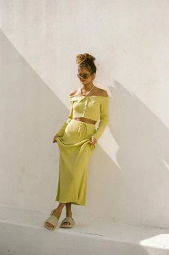 Briana Top 10 Briana Top -Deals Sabo Skirt Store 7caecc49 d567 4372 a0fc e6906bdc68ad