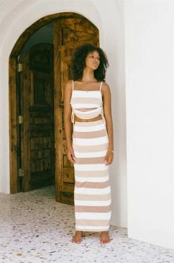 Leti Top - Stripe 18 Leti Top - Stripe -Deals Sabo Skirt Store a3f8f212 4f90 4847 a90d 96d5ed98cb56