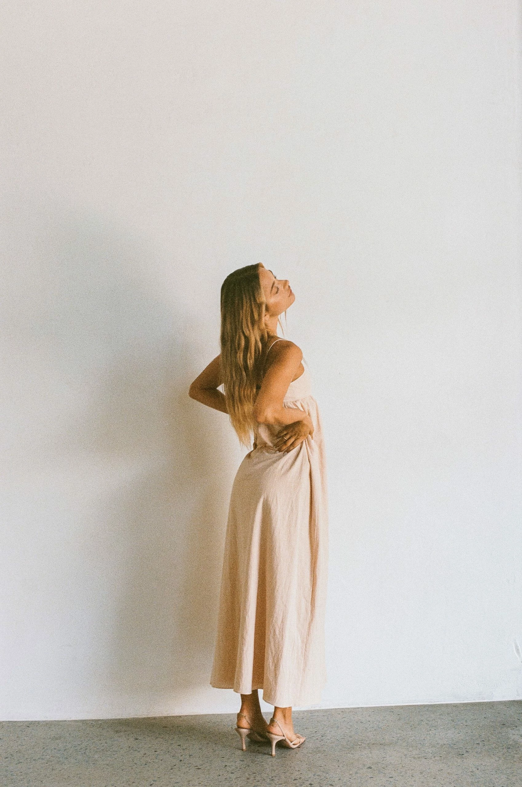 Azaria Dress - Tan 9 Azaria Dress - Tan - Image 9