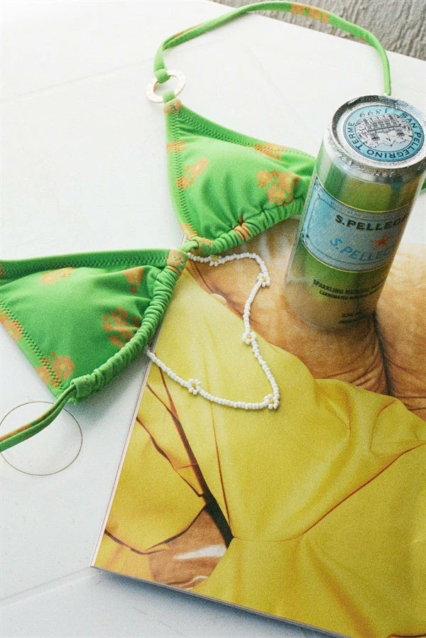 Beaded Daisy Necklace 4 Beaded Daisy Necklace - Image 4