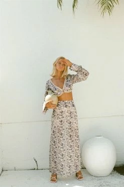 Aubrey Skirt 10 Aubrey Skirt -Deals Sabo Skirt Store e87616f8 442d 44ed be7a f791646fabc9