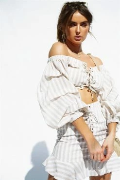 Wynter Stripe Top -Deals Sabo Skirt Store tops wynter stripe top 3